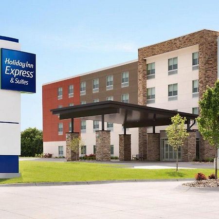 Holiday Inn Express & Suites - Savannah N - Port Wentworth, An Ihg Hotel Exterior photo
